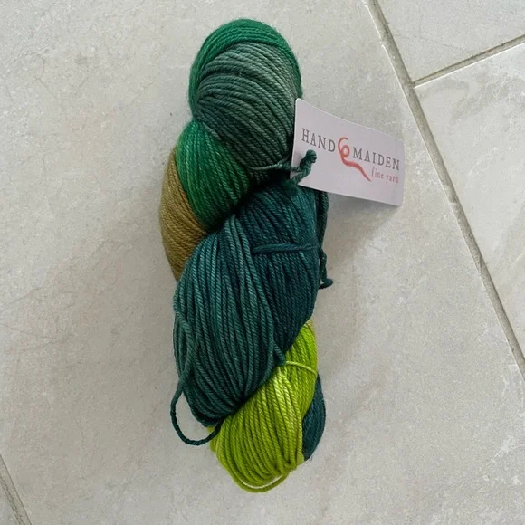 Hand Maiden Casbah Hand Dyed Merino Wool and Cashmere Blend Sock Yarn - Picture 4 of 5